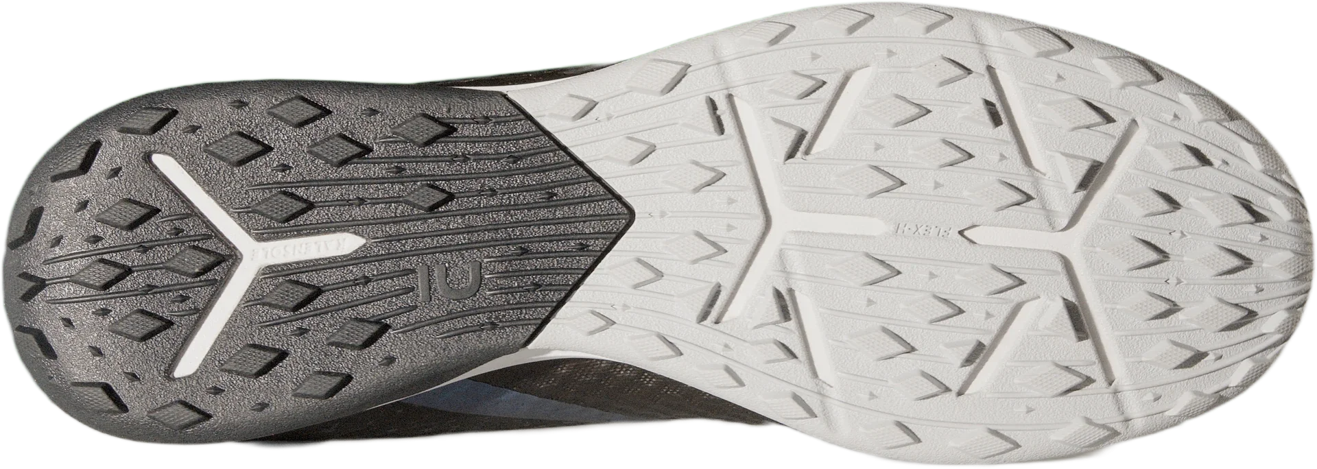 White TF outsole with its many small studs.