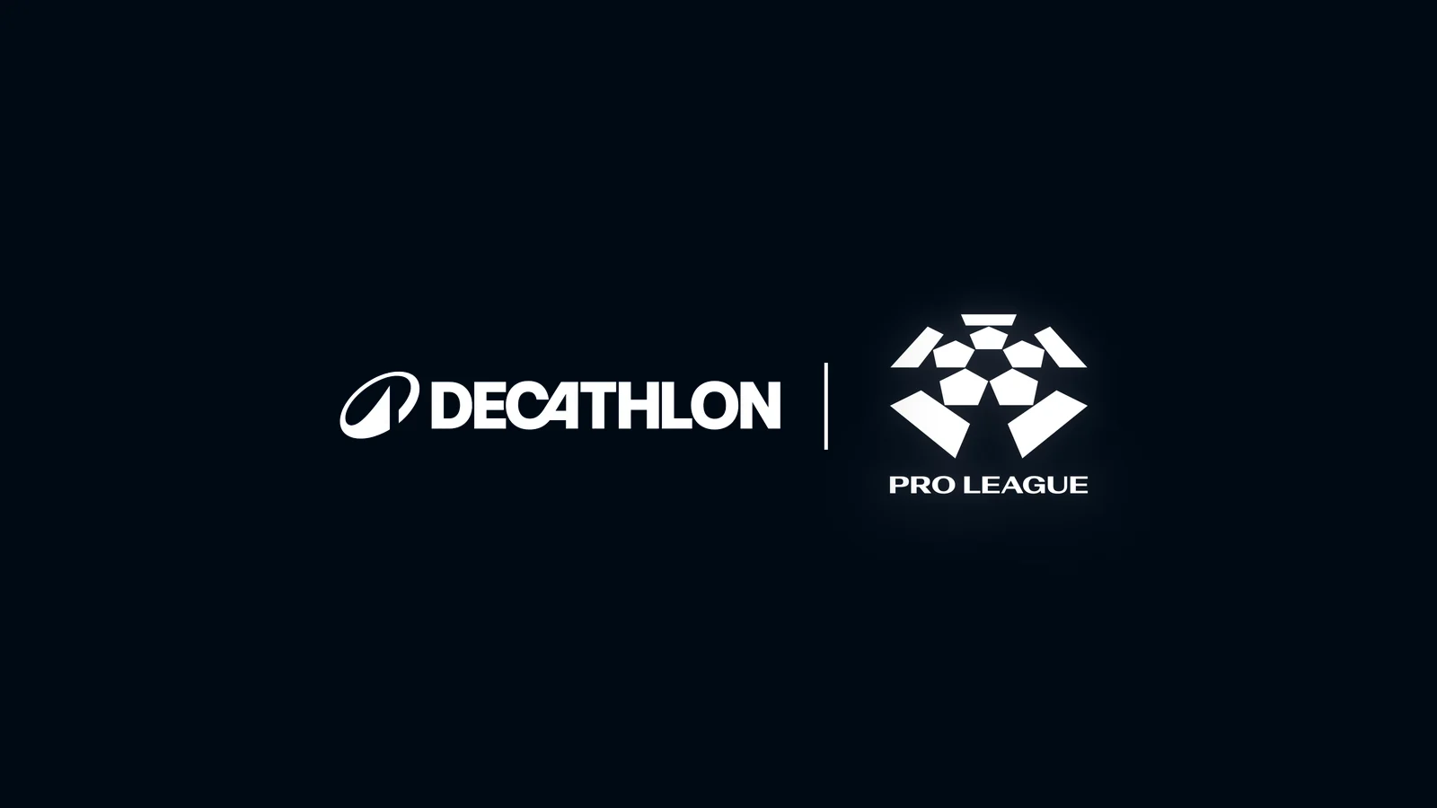 Decathlon signature on the left and the Pro League logo on the right, separated by a vertical line.